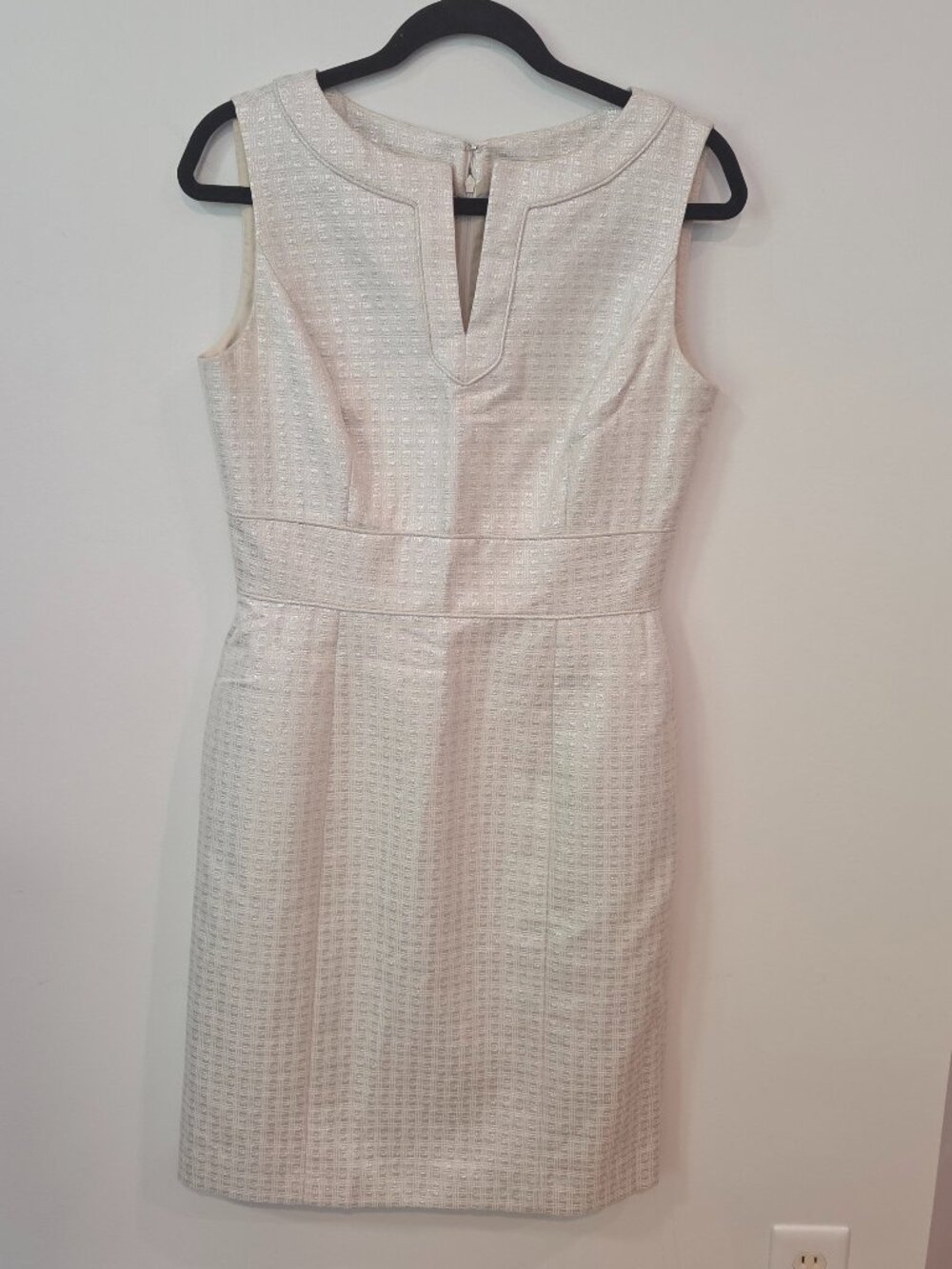 Tahari Cream Silver Geometric Sheath Dress 6